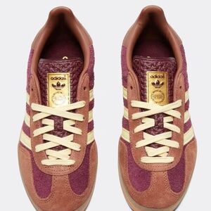 Adidas Gazelle Indoor Trainer Size Size UK 7.5/US Mens 8/US Women's 10